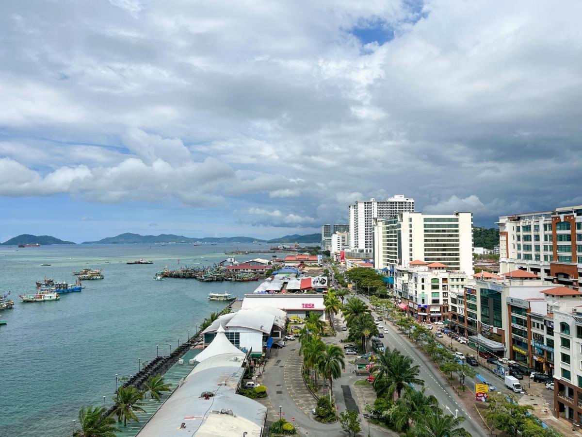 Pelagos Oceanus Waterfront Seaview Homestay Kota Kinabalu Exterior photo