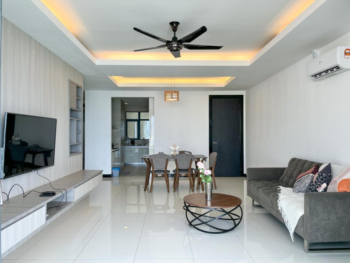 Pelagos Oceanus Waterfront Seaview Homestay Kota Kinabalu Exterior photo